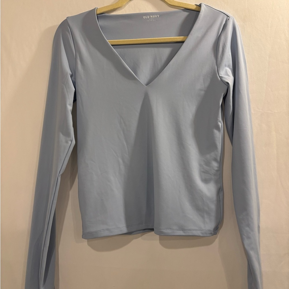 Old Navy Women's Light Blue V-Neck Top